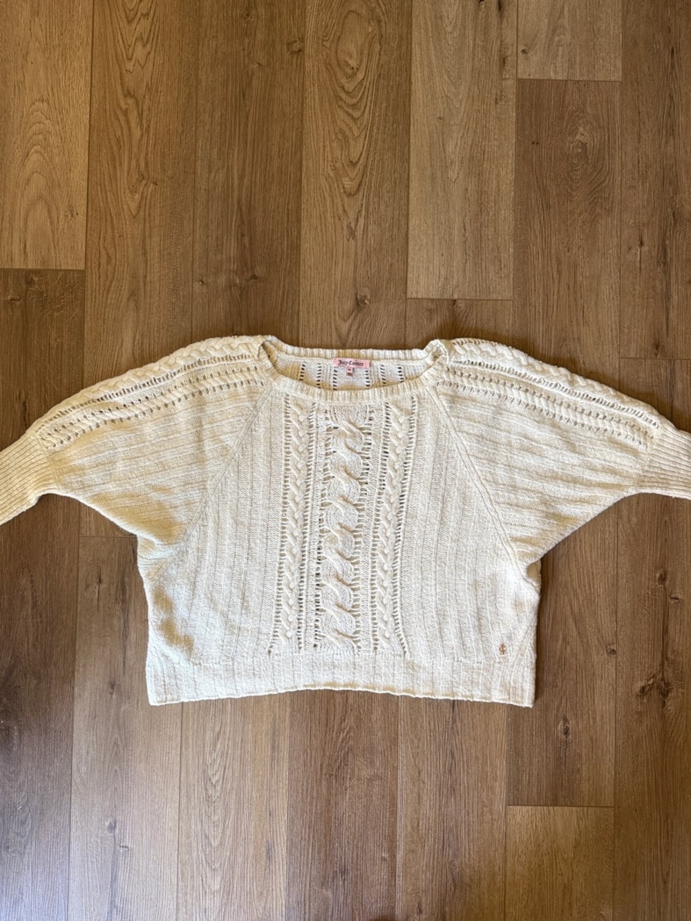 Juicy Couture Cream Knit Boxy Cropped Sweater with Dolman Sleeves size XL